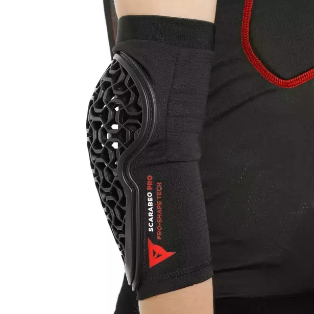 Chrániče kolien Dainese Scarabeo Pro Knee Guards  Black - 2023